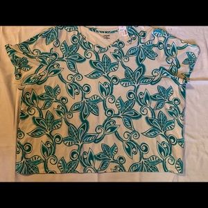 NWT 5x pattern tshirt from Liz and me..